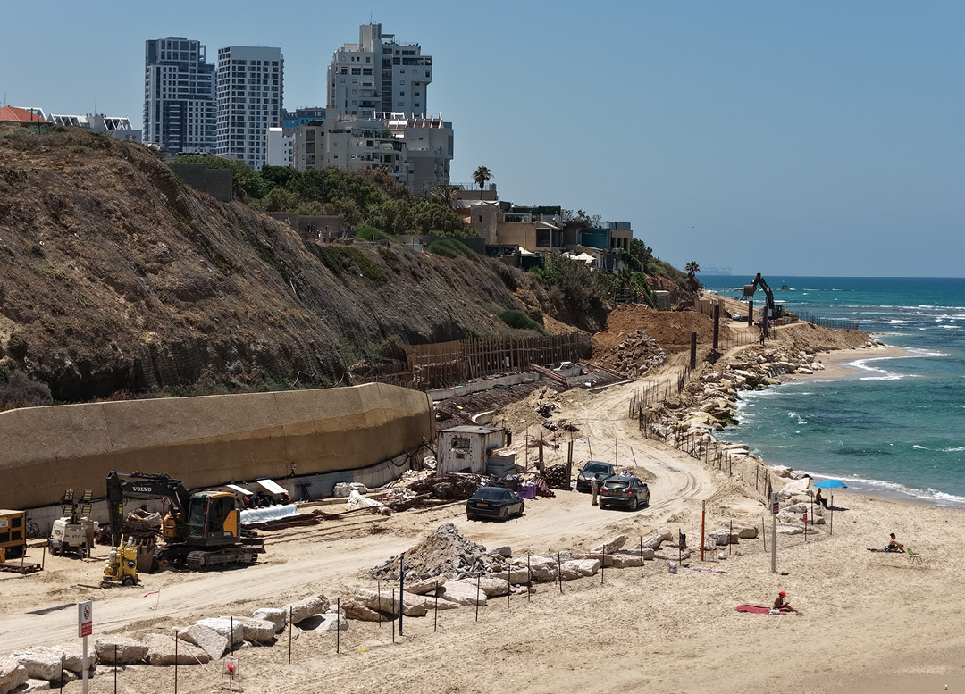Guvat alia beach 1080 777 page cover2